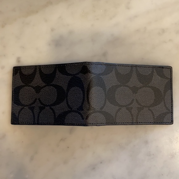 Coach Compact ID Wallet - Picture 8 of 9